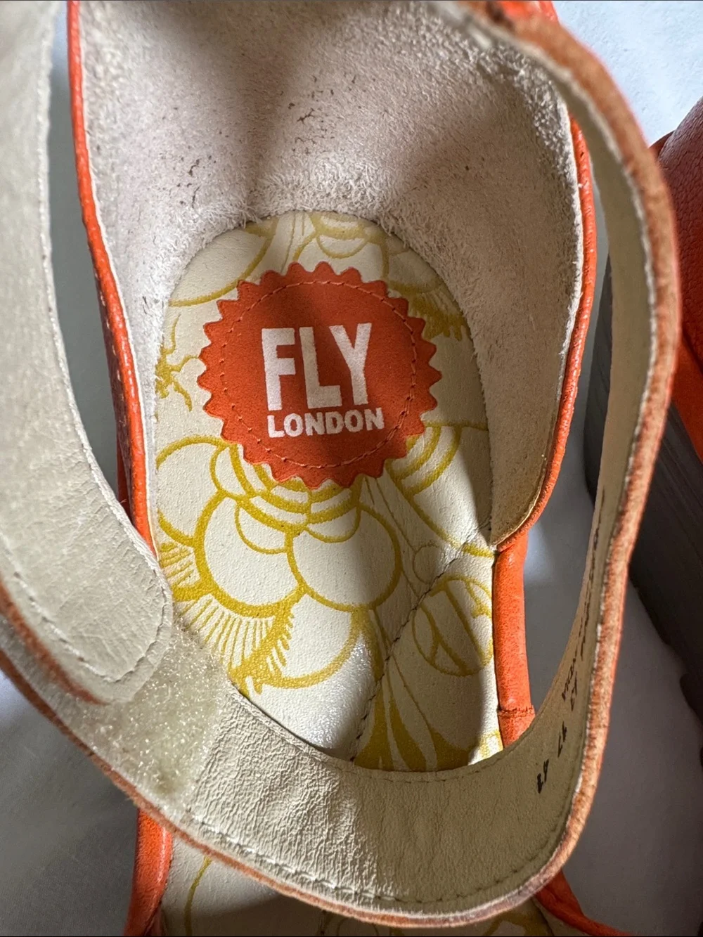 Fly London Leather Bright Orange Peep-Toe Wedge Sandals Snap-on Closure Sz 41